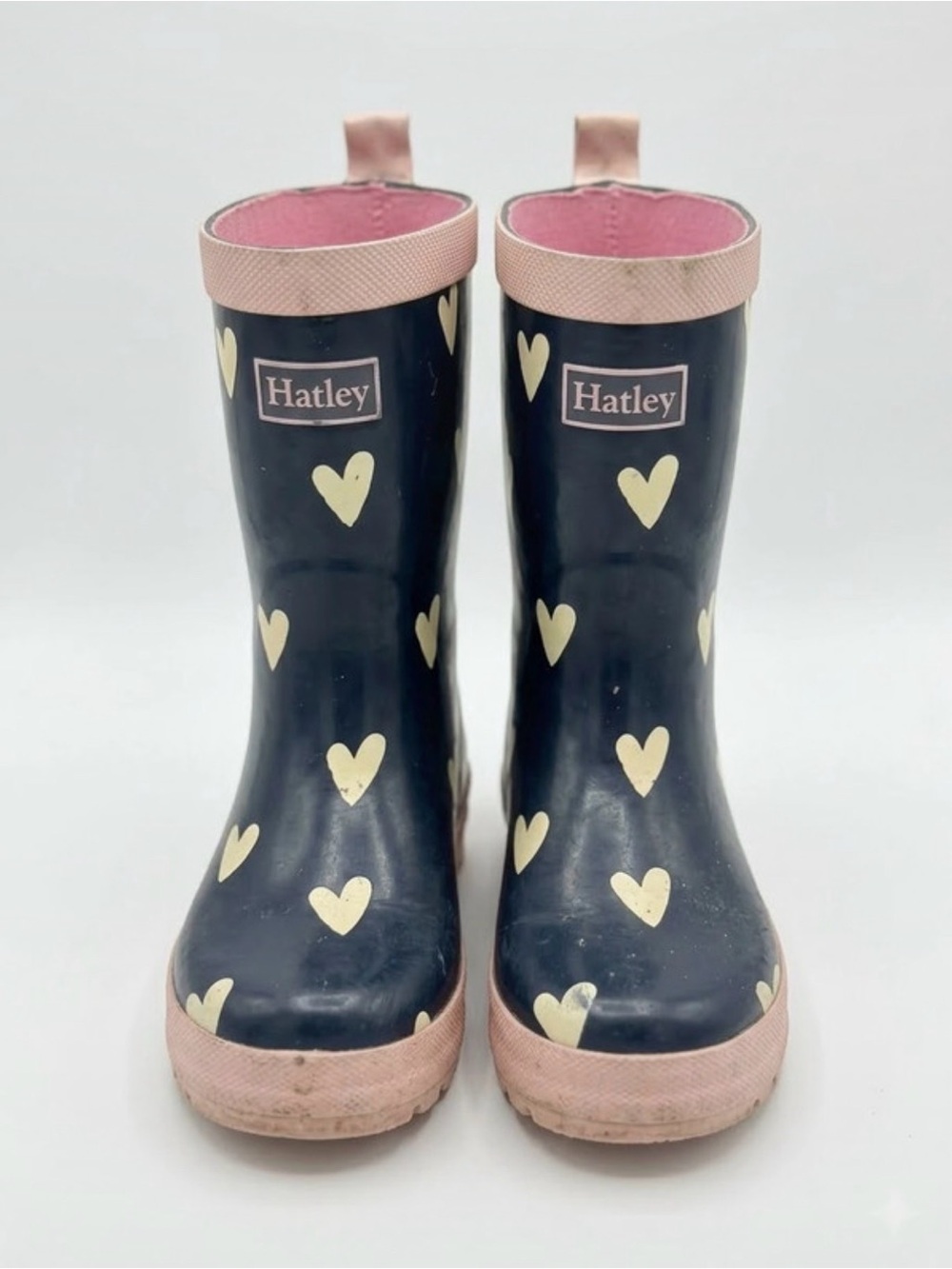 Hatley Navy Rain Boots with Cream Hearts and Pink Trim
